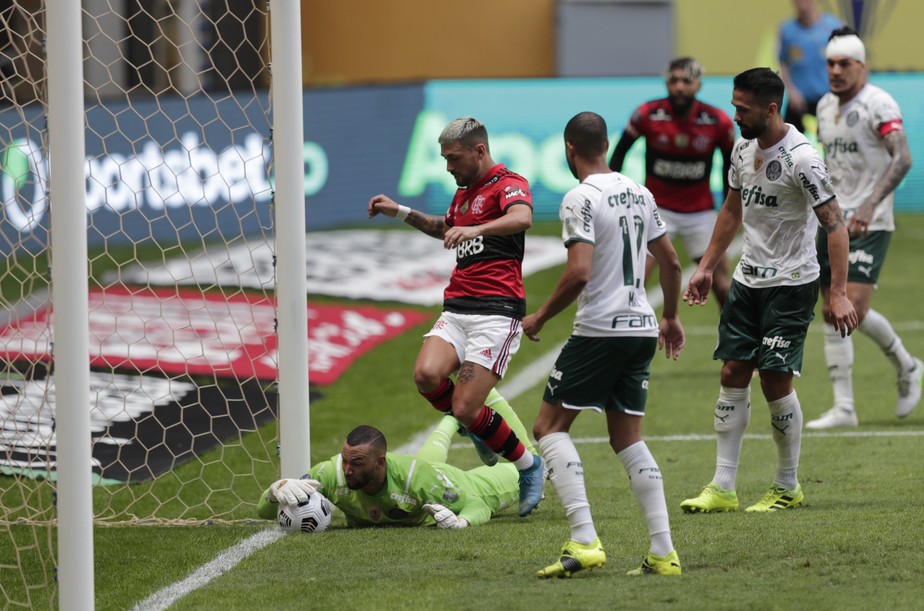 Flamengo e Palmeiras já se enfrentaram na Supercopa do Brasil
