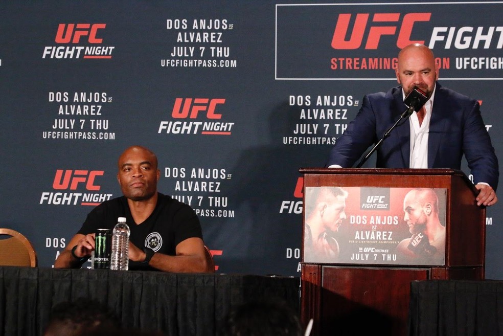 Relação entre Anderson Silva e Dana White no UFC teve diversos momentos de conflitos — Foto: Evelyn Rodrigues