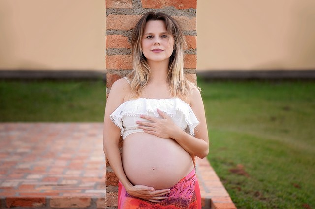 Daniela Carvalho, protagonista da 18° temporada de “Malhação”, está grávida de sete meses (Foto: Tia Aline/FotoGracinha)