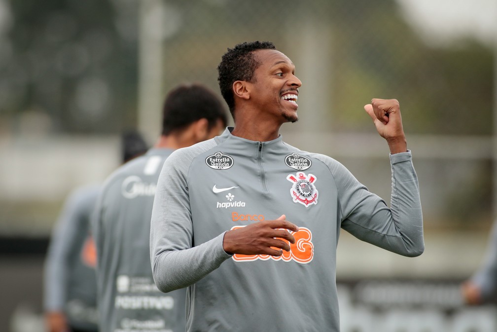 Jô está liberado para enfrentar o Sport — Foto: Rodrigo Coca / Ag.Corinthians