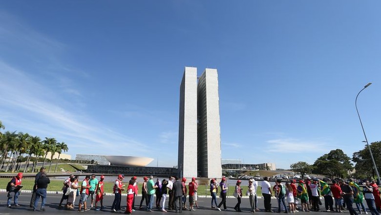 manifestacao-dilma-rousseff-brasilia-impeachment (Foto: Marcello Casal Jr/Agência Brasil)