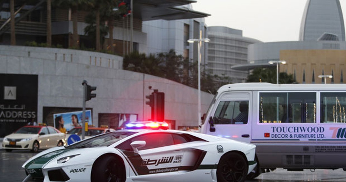Polícia de Dubai 'estreia' Lamborghini no patrulhamento da cidade -  notícias em Planeta Bizarro - G1