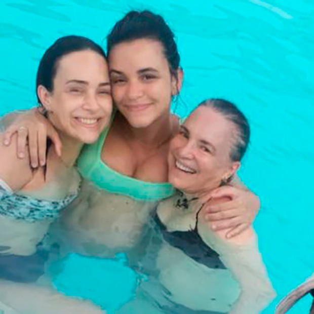Talita Younan passou o fim de semana com a cunhada, Gabriela Duarte, e a sogra, Regina Duarte (Foto: Reprodução/Instagram)