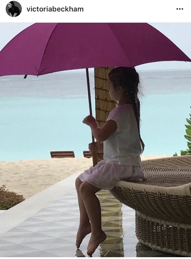 Post de Victoria Beckham com a filha Harper (Foto: Reprodução)