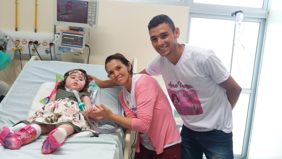 Portadora da AME, Maria Tereza passou mais de 2 anos internada em hospital de Campina Grande — Foto: Ascom/Trauma Campina Grande