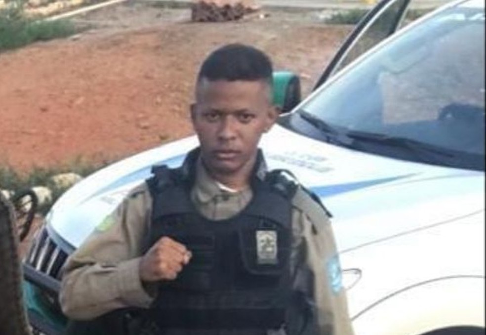 Policial Erinaldo Alves da Silva foi assassinado no bairro Mocambinho, em Teresina — Foto: Reprodução/WhatsApp