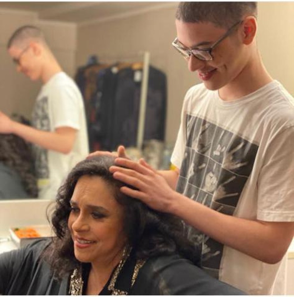 Gal Costa e o filho, Gabriel — Foto: Reprodução / Instagram