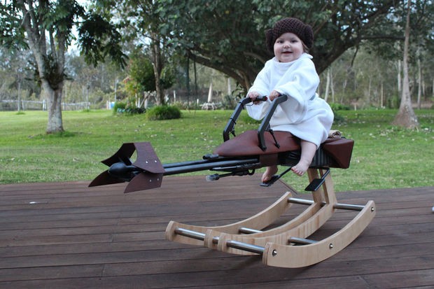 Speeder bike para bebês (Foto: Reprodução)