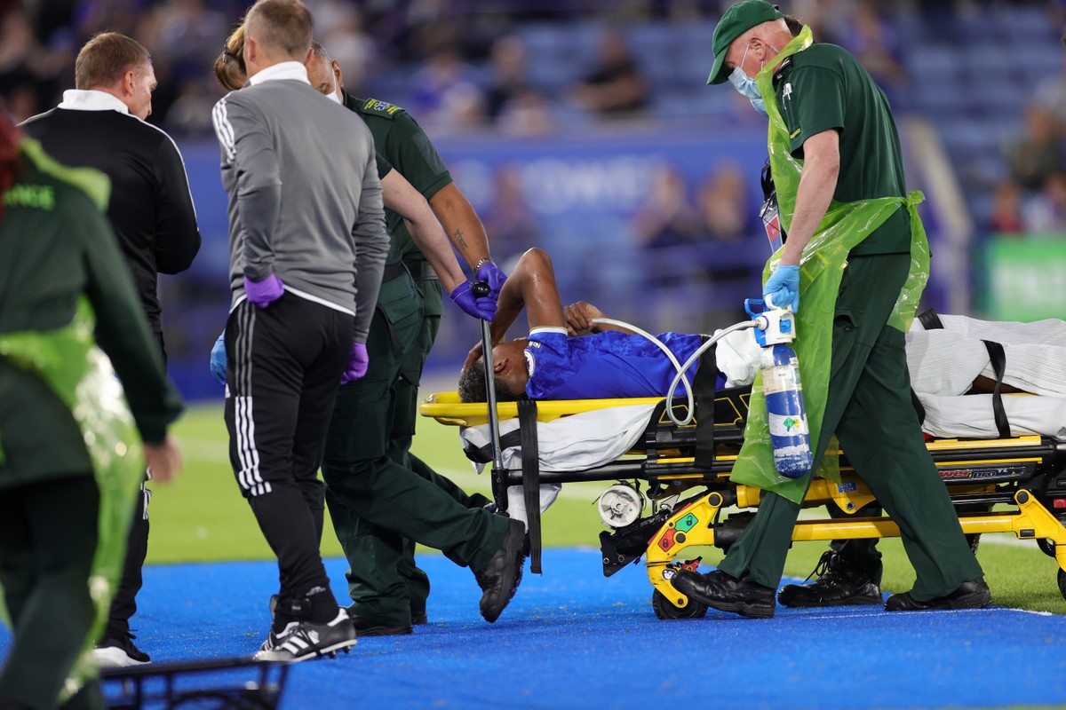 Imagem forte: Fofana fratura a fíbula em amistoso do Leicester com o Villareal - Vimarsana News