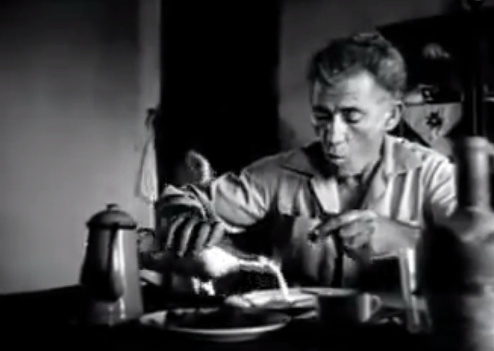 Cena do ator alagoano Jofre Soares no filme "Vidas  Secas" de Nelson Pereira dos Santos (Foto: Reprodução)