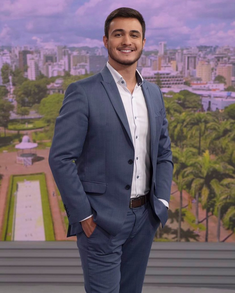 Sérgio Marques, da Globo, ganha prêmio de 'Melhor Apresentador Local' de  2022 | Minas Gerais | G1