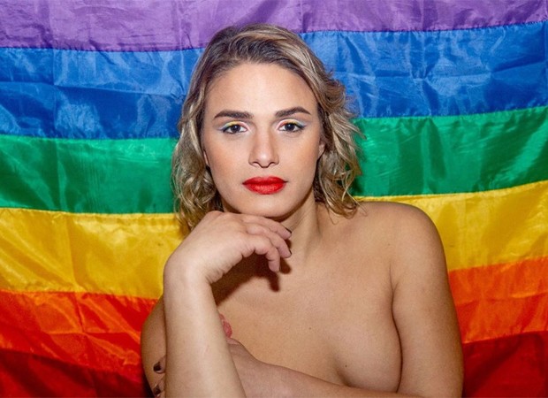 Glamour Garcia celebra Dia do Orgulho LGBTQIA com topless (Foto: Reprodução / Instagram)