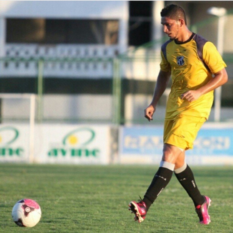 Ex-meia Geovani destaca sonho realizado no futebol — Foto: Arquivo pessoal/Geovani Monteiro