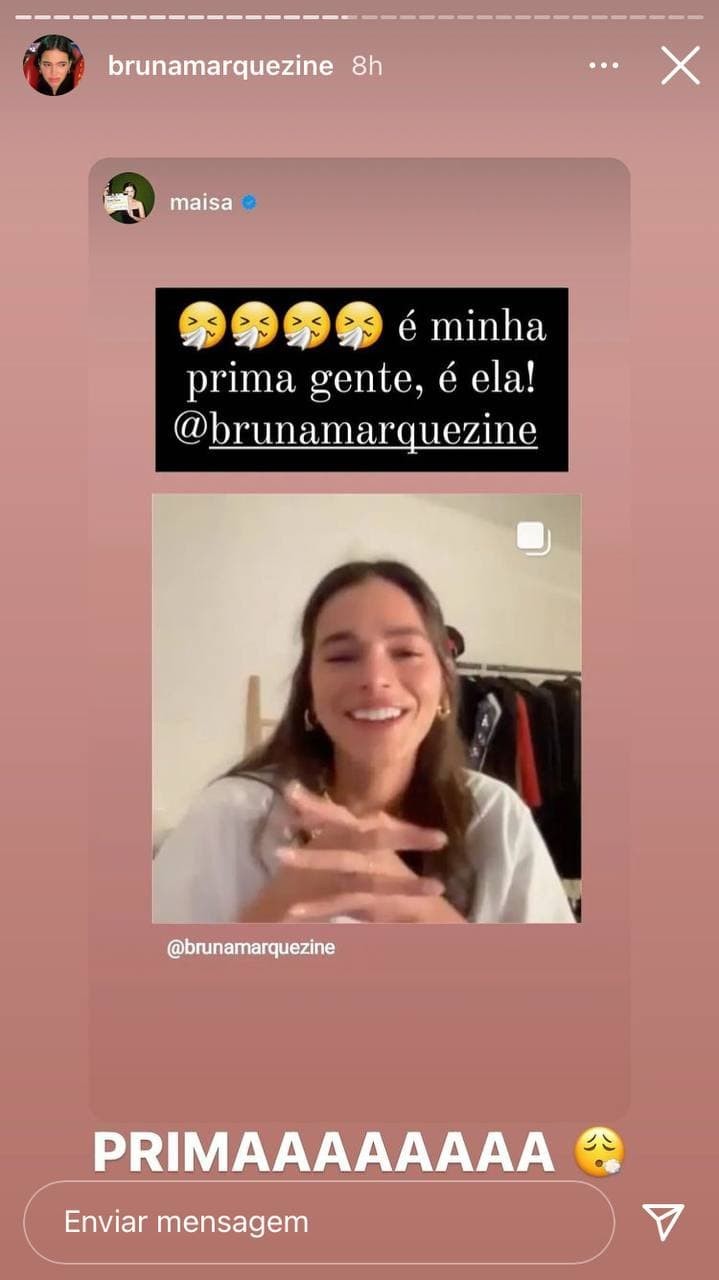 Bruna Marquezine recebe carinho de amigas após ser escalada para filme da DC (Foto: Reprodução / Instagram)