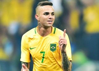 Projeto que potencializa técnica guia gremistas Luan e Walace à final no Rio
