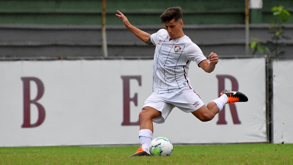 Matheus Cassini, em Fluminense x Vila Nova, pelo Brasileiro de Aspirantes � Foto: Mailson Santana / FFC