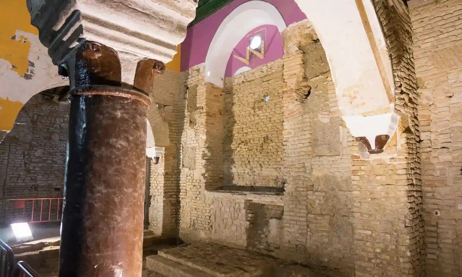 Sinagoga espanhola medieval foi encontrada sob discoteca