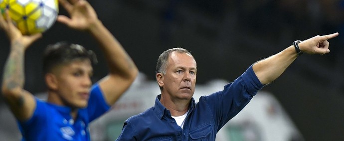 Mano indica Cruzeiro misto no sábado e não vê efeito de derrota no Brasileiro