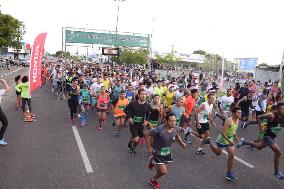 Corrida reuniu aproximadamente 300 participantes (Foto: Divulgação)