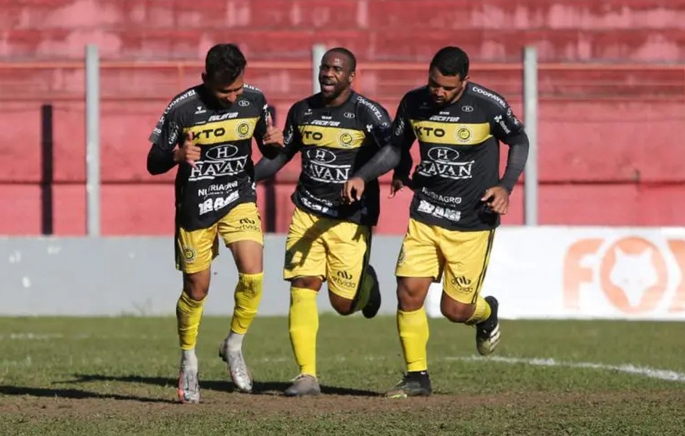 O FC Cascavel não teve dificuldade para derrotar o Rio Branco. — Foto: Felipe Fachini/FC Cascavel
