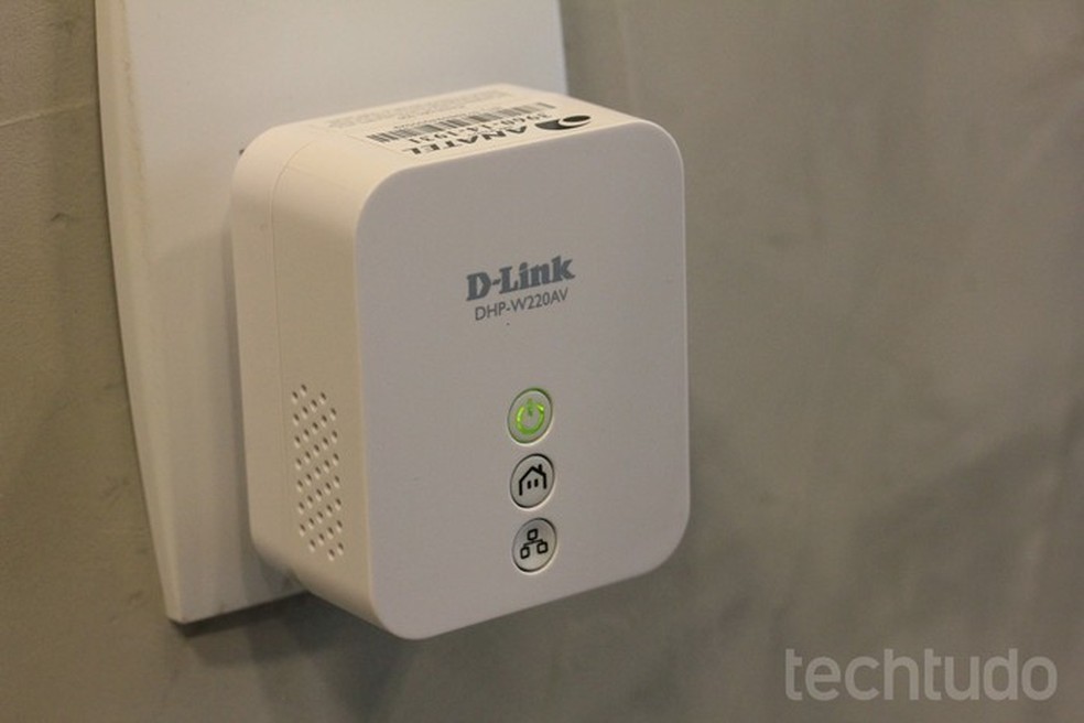 Prefira um repetidor para aumentar o alcance do Wi-Fi em casa — Foto: Lucas Mendes/TechTudo