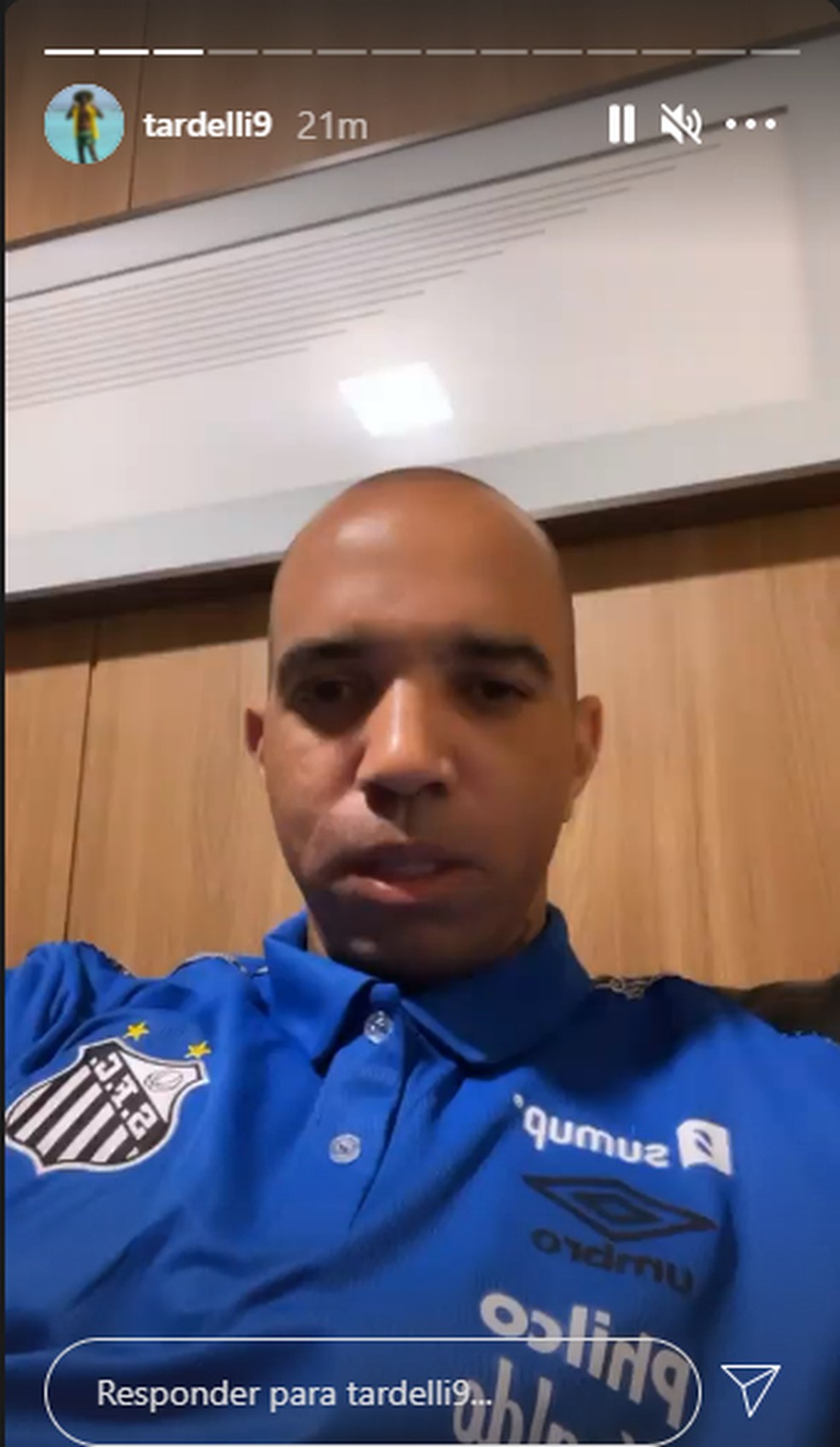 Diego Tardelli, do Santos, relata ataque de torcedores — Foto: Reprodução