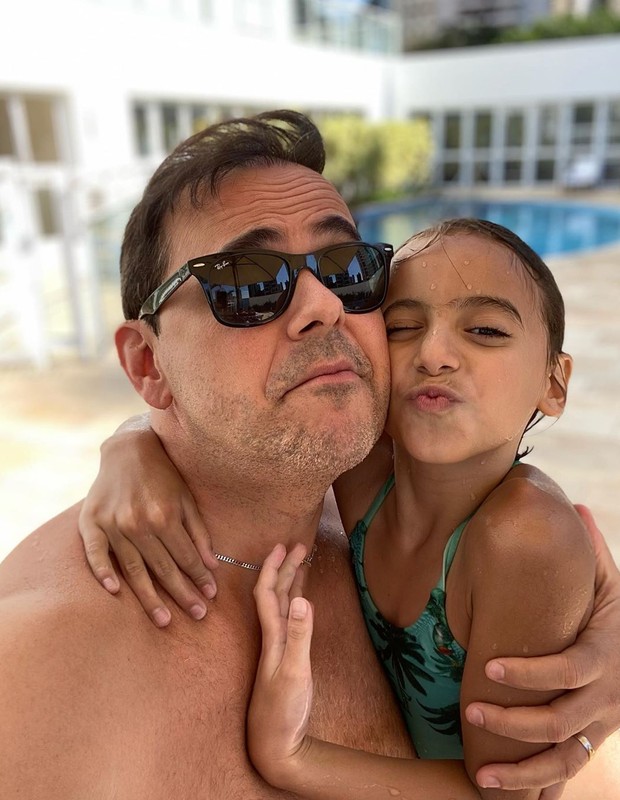 Carioca e a filha, Lorena (Foto: Reprodução/Instagram)