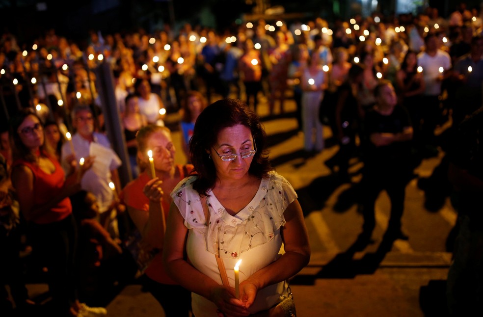 Missa Ã© celebrada em Brumadinho â€” Foto: Adriano Machado/Reuters