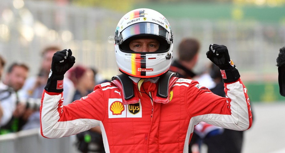 Vettel conquista a pole no Azerbaijão após erro de Raikkonen na última volta