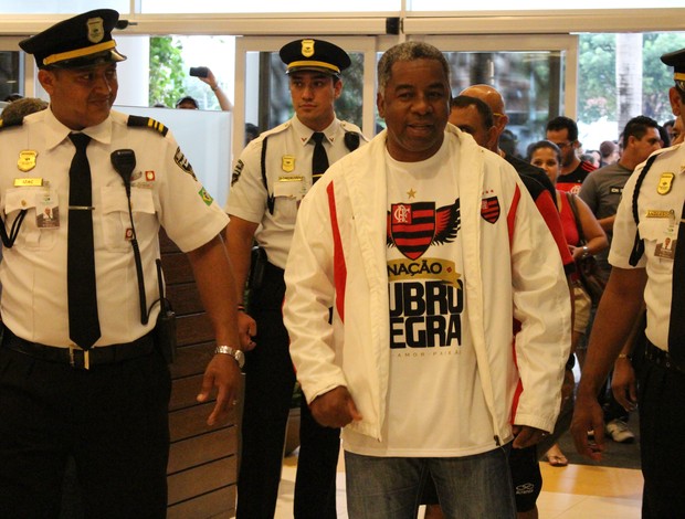 Andrade comenta sobre a campanha e garante: Tem que ser flamenguista