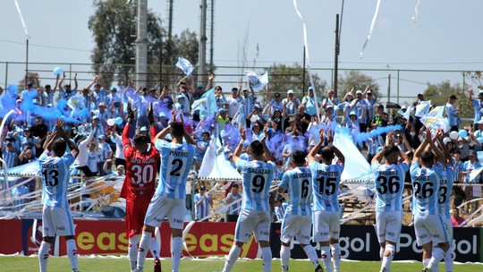 Pequenos sonhadores: rivais de brasileiros em Libertadores e Sul-Americana esbarram em desafios de estrutura