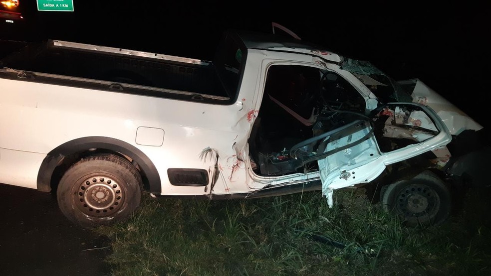 Motorista morreu no local após acidente em Ocauçu — Foto: Polícia Rodoviária Federal/Divulgação