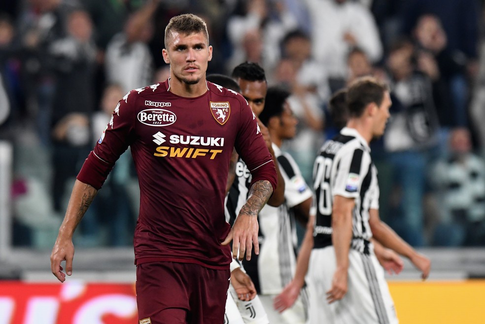 Lyanco em ação pelo Torino — Foto: Getty Images