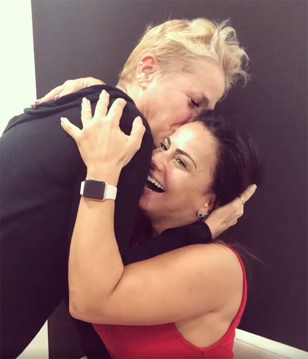 Viviane Araujo e Xuxa (Foto: Reprodução/ Instagram)