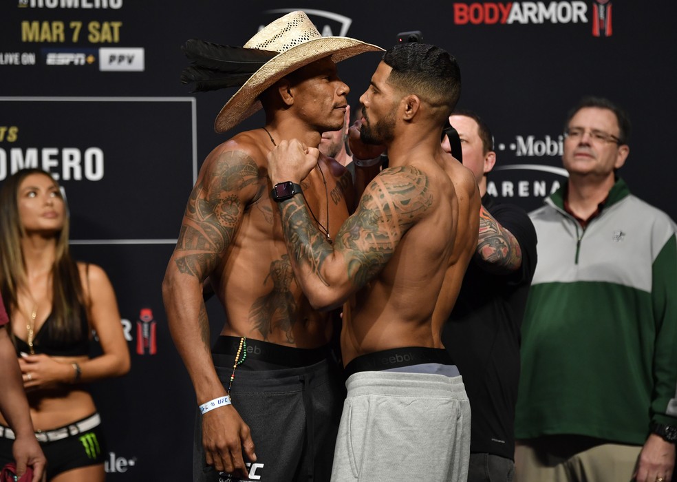 Alex Cowboy x Max Griffin — Foto: Jeff Bottari/Getty Images