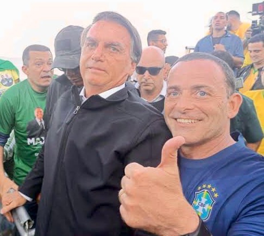 Jair Bolsonaro e Allan Turnowski no Sete de Setembro em Copacabana