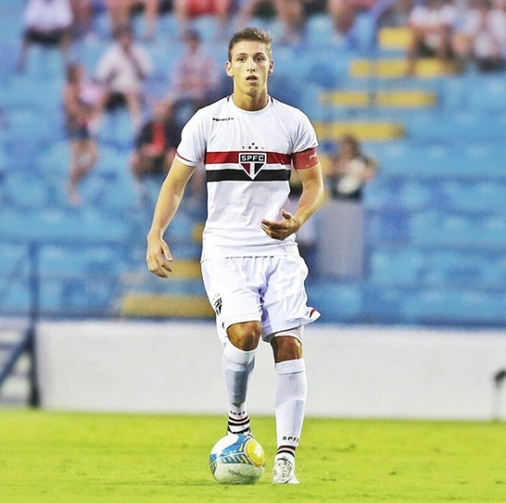 Hugo Gomes em ação na base do São Paulo (Foto: Divulgação)
