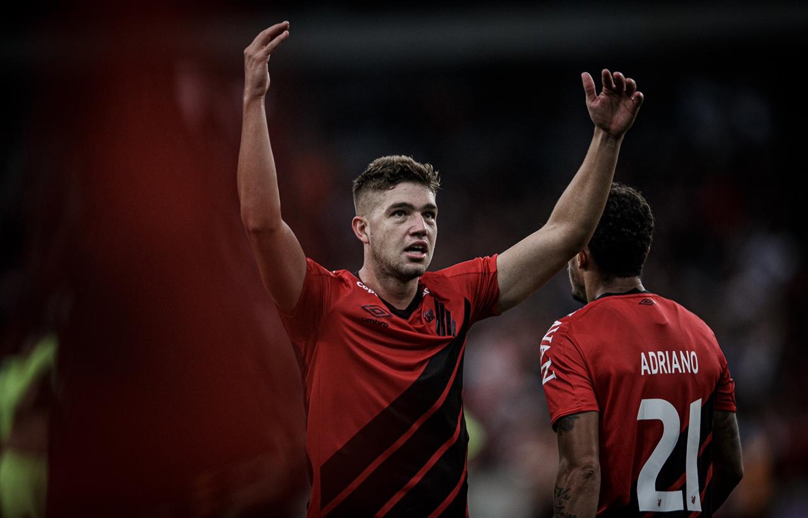 Athletico vence na organização e na letra de Bissoli, mas ...