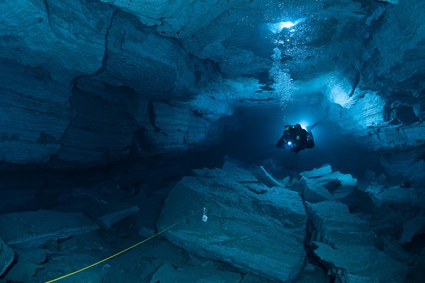Mergulho na Orda Cave (Foto: divulgação)