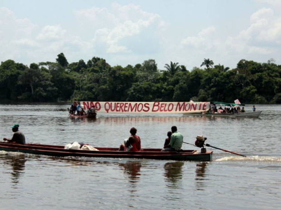 Rio Xingu é palco de constantes protestos contra a construção da usina hidrelétrica de Belo Monte, em Altamira. — Foto: Evandro Corrêa/OLiberal