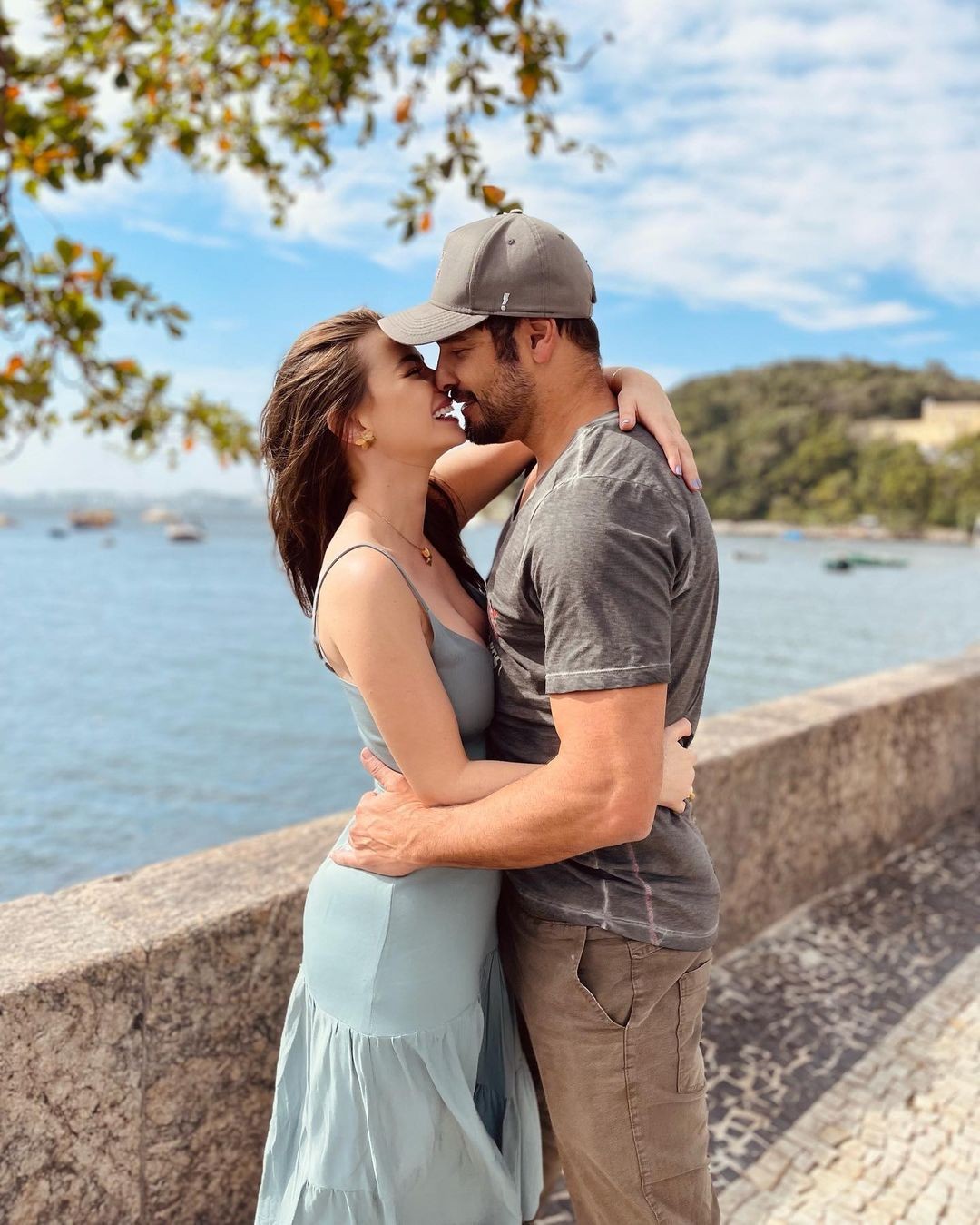 Victor Pecoraro fala sobre relacionamento com Rayanne Morais no Instagram (Foto: Reprodução / Instagram)