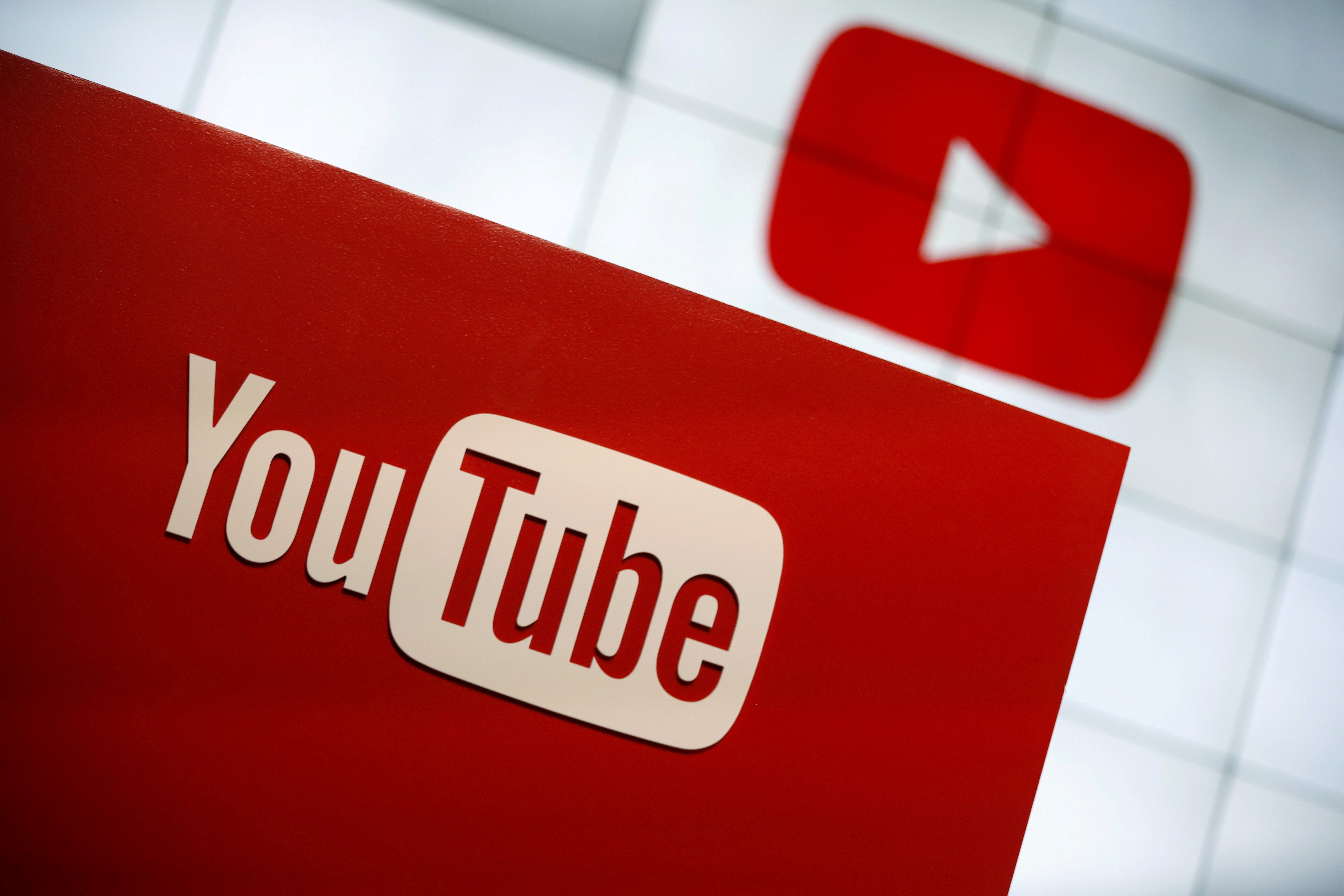 YouTube desmonetiza canais da Jovem Pan