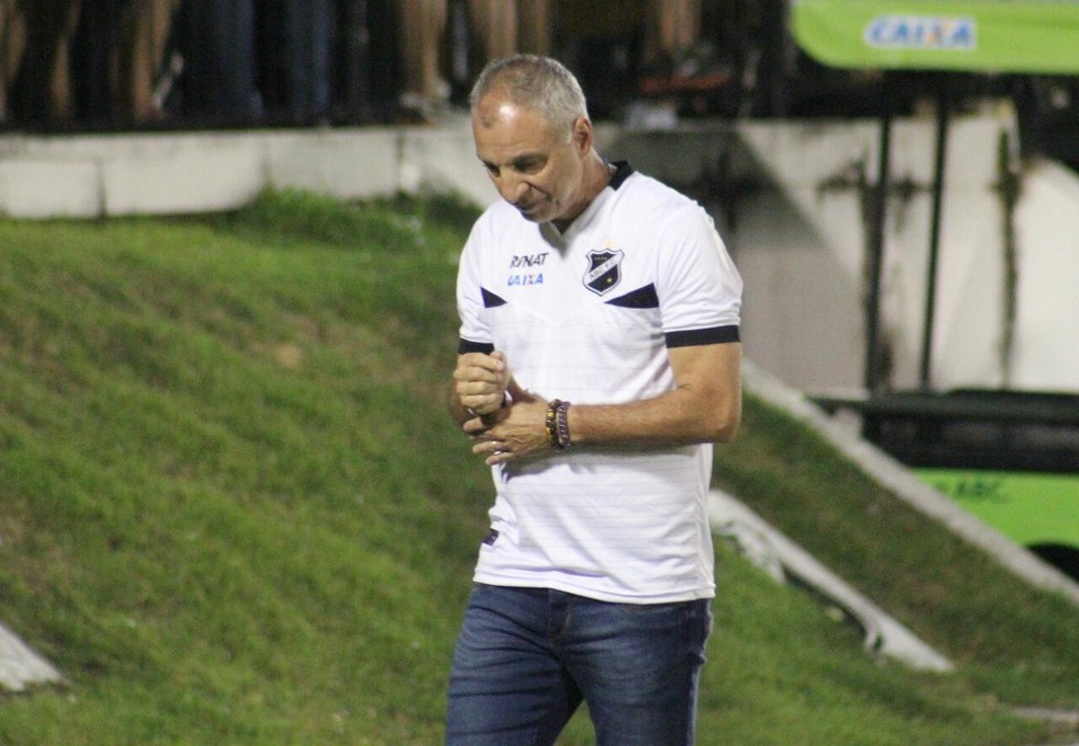 Márcio Fernandes é demitido pelo ABC (Foto: Fabiano de Oliveira/GloboEsporte.com)