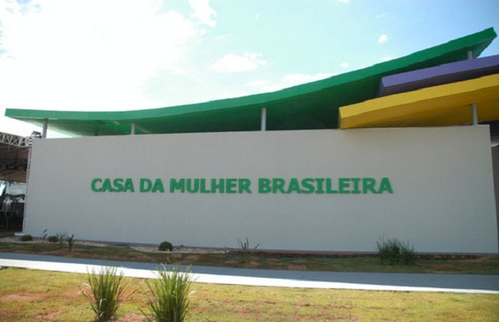 Ambos foram levados para a Casa da Mulher Brasileira em Campo Grande — Foto: TV Morena/Reprodução