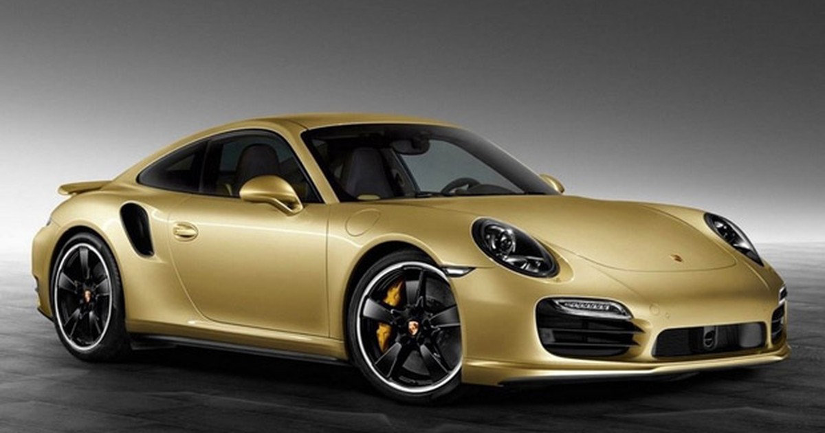 Купить порше купе. Порше 911 турбо с. Porsche 911 Gold. Porsche 911 Turbo s Exclusive. Порше золотистый кузов 2004.