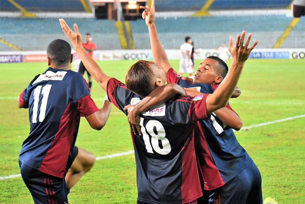 Rojas, do Monagas: camisa 18 é um dos destaques do time (Foto: Divulgação/Monagas)