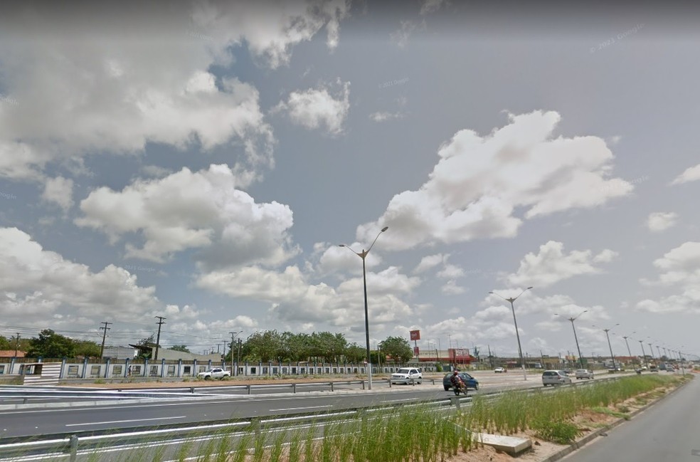 BR-101, altura do Parque Aristófanes Fernandes, em Parnamirim (RN) — Foto: Google Street View