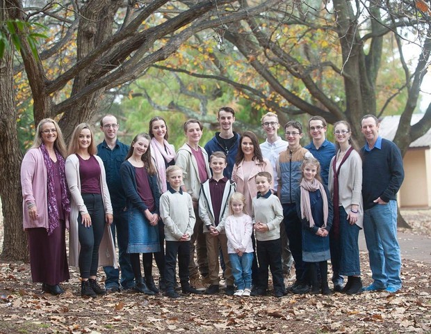O casal tem 16 filhos (Foto: Reprodução Instagram)