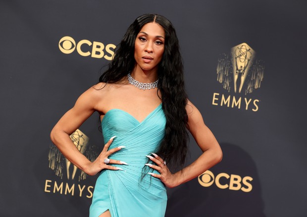 LOS ANGELES, CALIFORNIA - SEPTEMBER 19: Michaela Jaé Rodriguez attends the 73rd Primetime Emmy Awards at L.A. LIVE on September 19, 2021 in Los Angeles, California. (Photo by Rich Fury/Getty Images) (Foto: Getty Images)