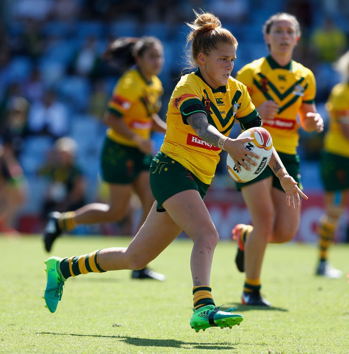 Jogadora de rugby chama rainha Elizabeth de 